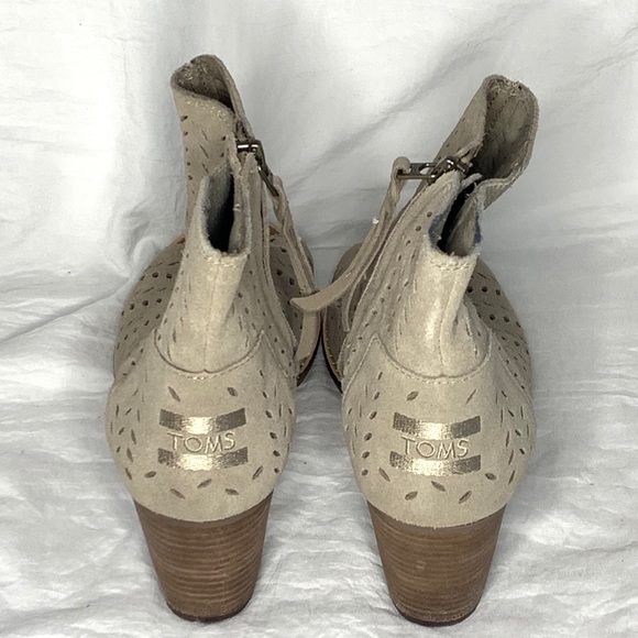 TOMS Tan Leather Peep Toe Ankle Booties - Picture 4 of 6